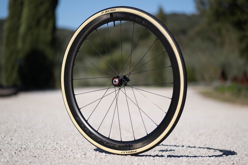 ピレリ・PゼロレースRS/Pゼロレース