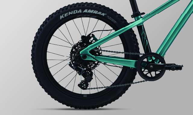 ジャイアント　STP