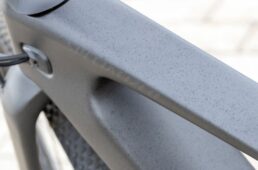 トップチューブ