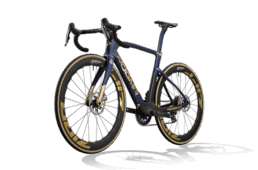 ピナレロ・Q36.5プロサイクリングチーム 2026レースキット