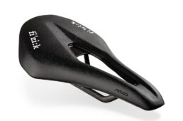 フィジーク R1ライト