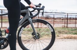 エンヴィ・ファンデーション AR40