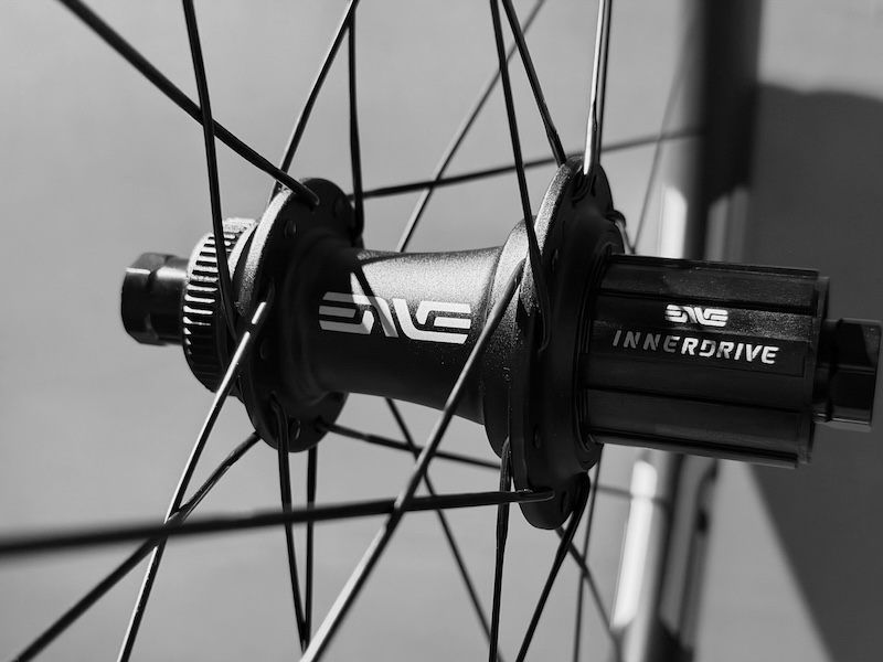 エンヴィ・ファンデーション AR40