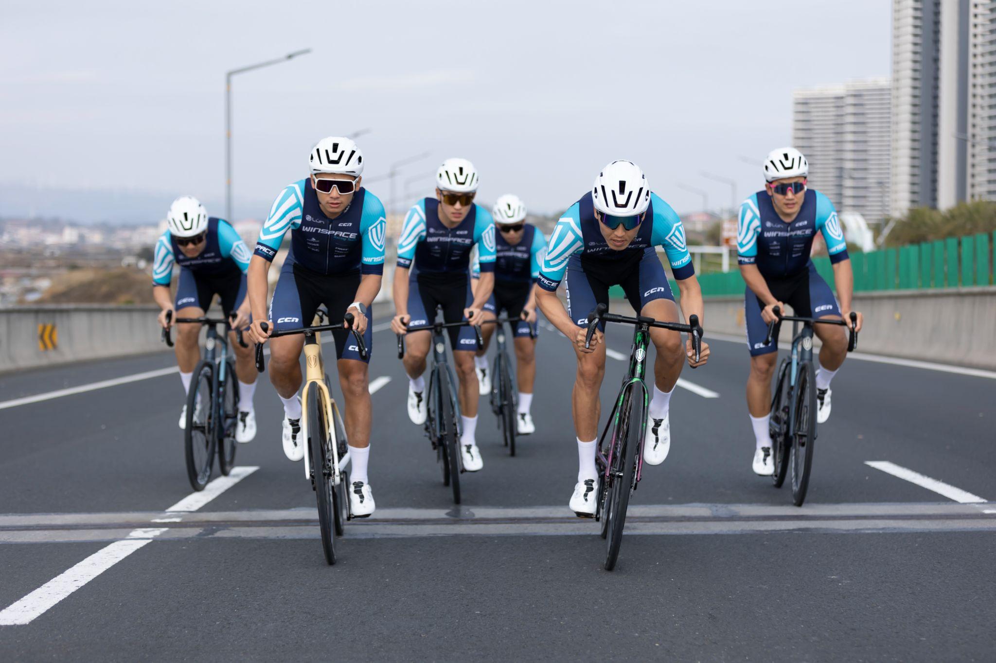 ウィンスペース レジット AC1