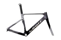 ウィンスペース レジット AC1