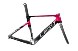 ウィンスペース レジット AC1