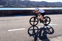 Livがトライアスロン・高橋真紀と機材サポート契約を締結