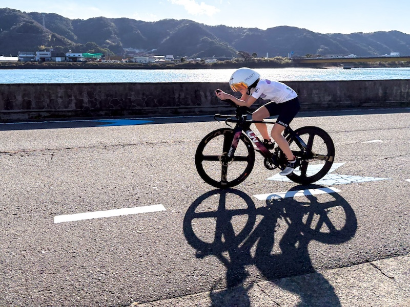 Livがトライアスロン・高橋真紀と機材サポート契約を締結