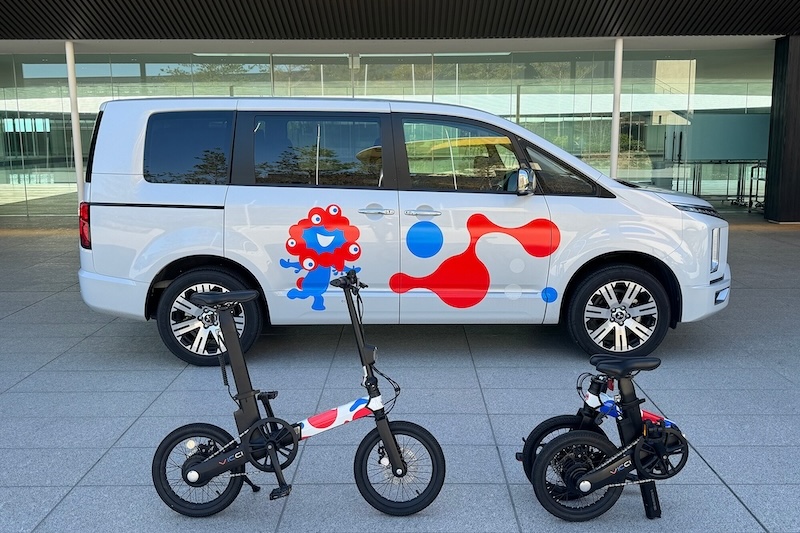 アキボウが万博仕様のeバイクをヤフオクにチャリティー出品