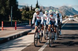 ビオレーサーが2026シーズン、トタルエネルジーとグルパマ・FDJをサポート