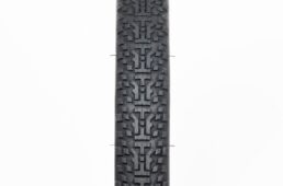 パナレーサー・グラベルキング X1 20インチ