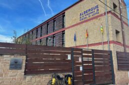 冬季閉鎖されていたアルベルゲ