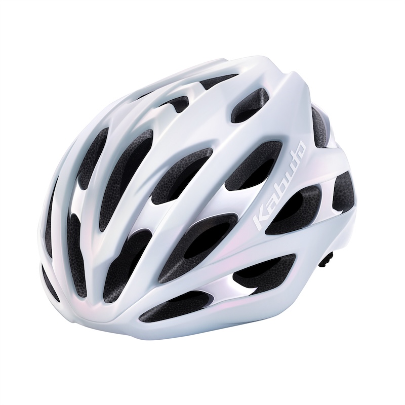 カブト・ファルクス