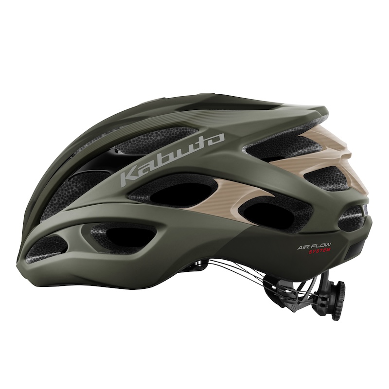 カブト・ファルクス