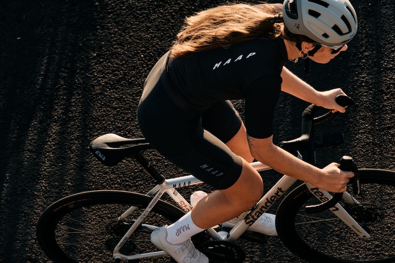 フィジーク R1ライト