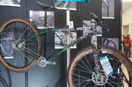 ドバッツ・ライノ・ハウスのMTB