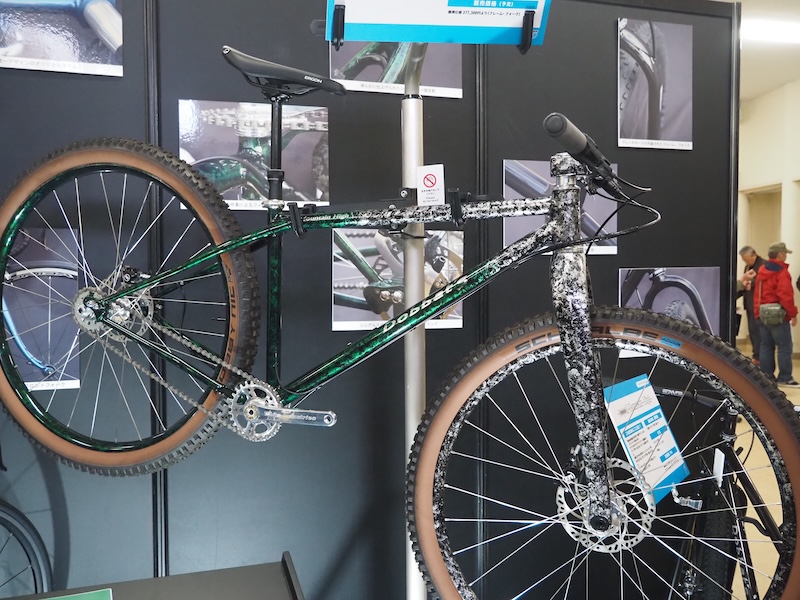 ドバッツ・ライノ・ハウスのMTB