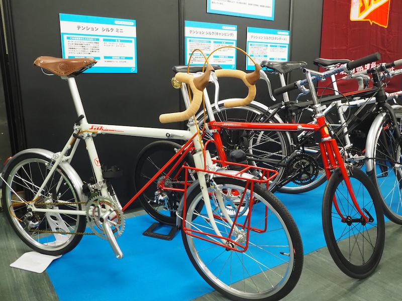 テンションシルクの折りたたみ自転車