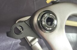 エルヴス・イグラス ARX