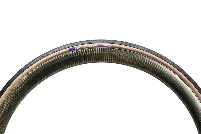 パナレーサー　エージーゼロ