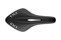 フィジーク　アリオネ