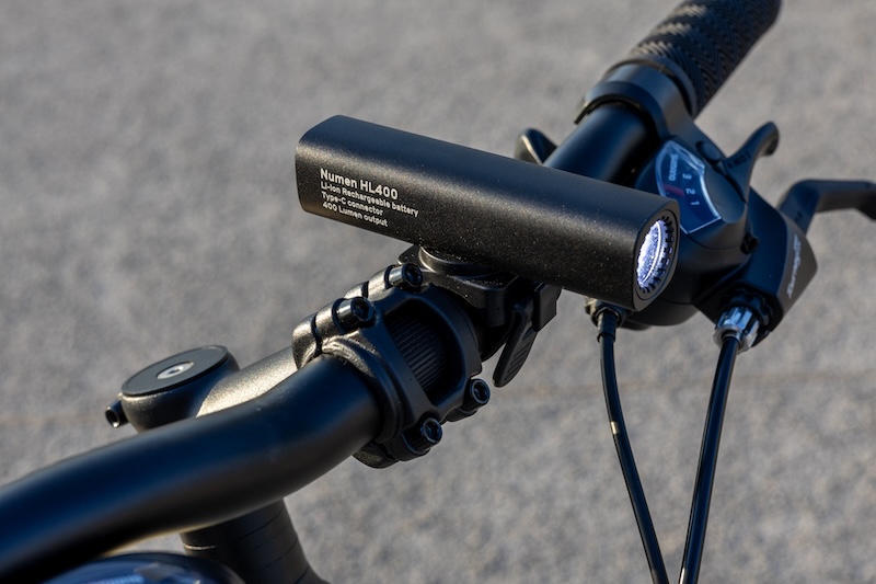 ジャイアント　エスケープ X3