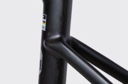 シートステー結合部