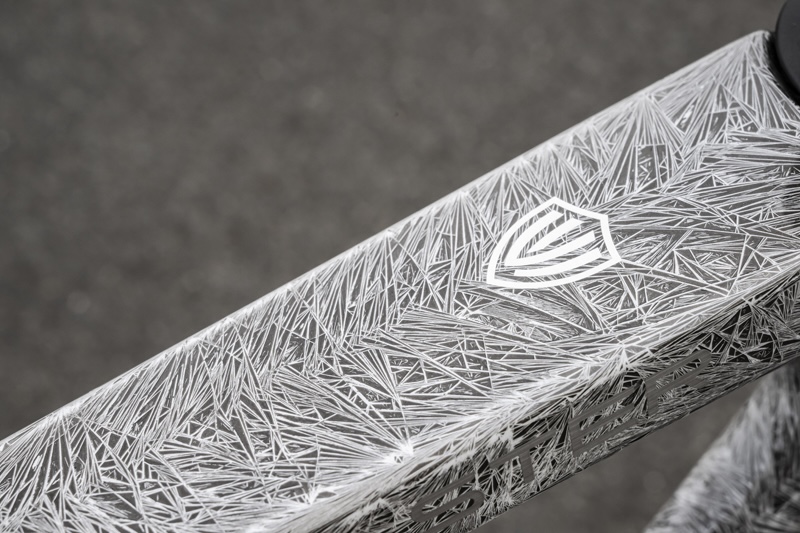 トップチューブ