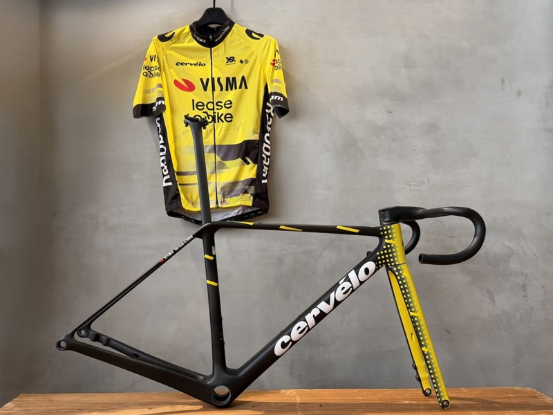 R5のヴィスマカラー