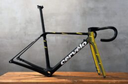 R5のヴィスマカラー