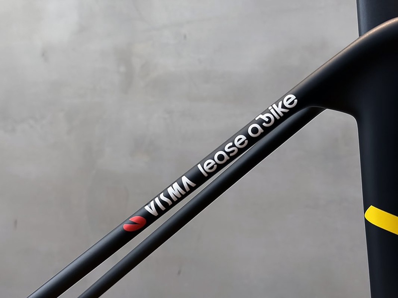 R5のヴィスマカラー