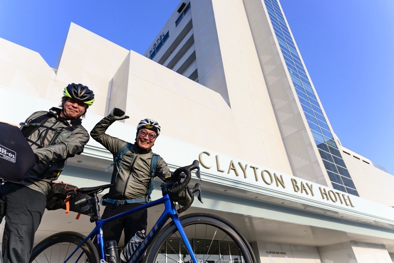 出発前の令和のやじきた