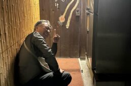 超上機嫌のシシャチョー