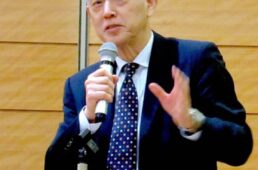 屋井鉄雄氏