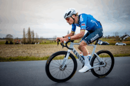 キャニオン・ファンデルプール 未発表バイク