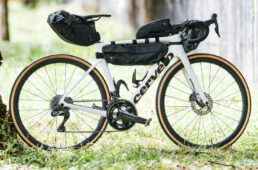 バイクパッキング