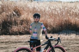 パナレーサー・グラベルキングに2026カラー