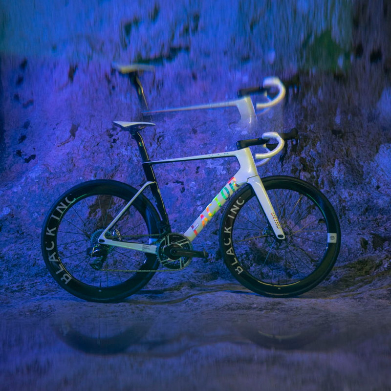 セライタリア　オパールホワイト・カプセルコレクション