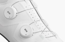 フィジーク　リラ