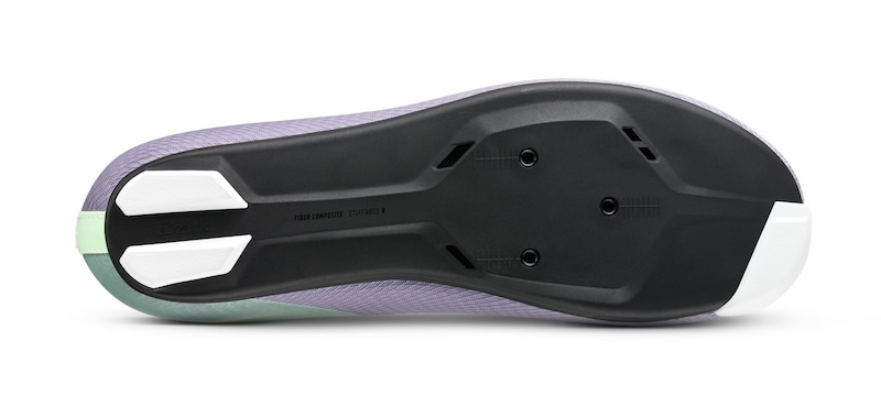 フィジーク　リラ