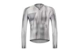 ジャイアント　VOLTRA JERSEY