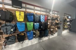 自転車関連ブランドのバッグ