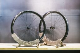 ミッション・カーボンホイール