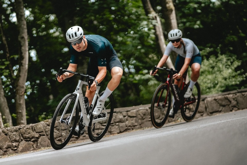 ビオレーサー 2026春夏サイクルウェア