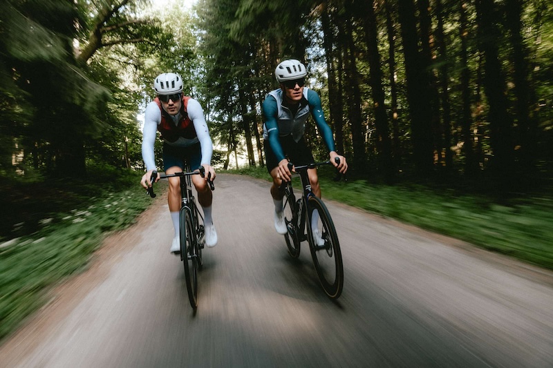 ビオレーサー　2026春夏サイクルウェア