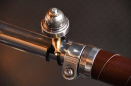 トランペットのマウスピースを使用したベル