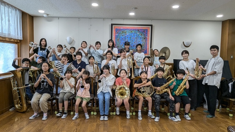 中野区立武蔵台小学校吹奏楽団の皆さん