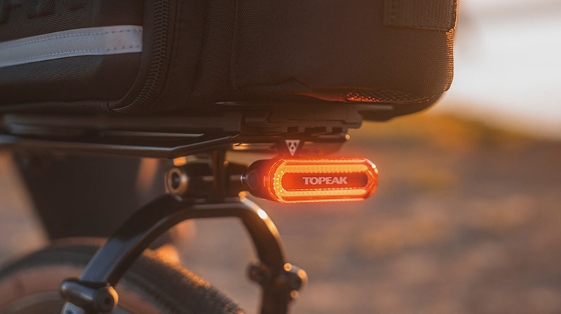 ラックレッドライト60取付可能