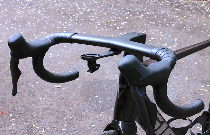 ジャイアント・コンタクト SLR 0 エアロ インテグレーテッド