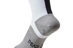 パールイズミ　ブレスワシソックス